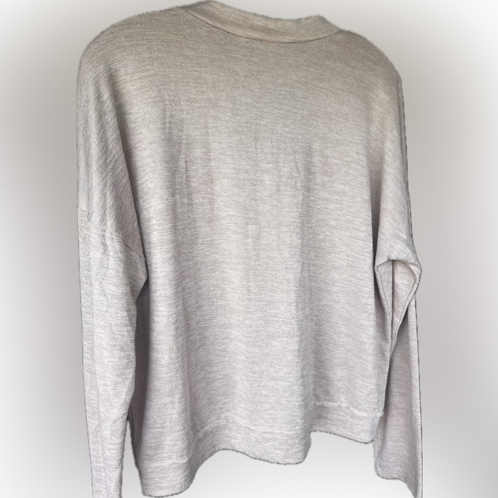 Cyrus Cream Cardigan Sweater Relaxed Fit - Picture 2 of 2